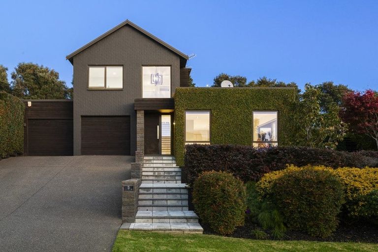 Photo of property in 5 Ridge View Crescent, Pukekohe, 2120