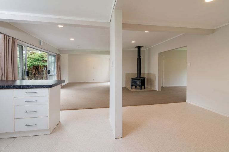 Photo of property in 13 Charles Road, Hannahs Bay, Rotorua, 3010