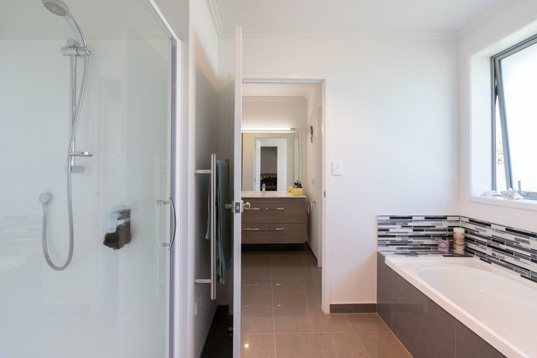 Photo of property in 2/16 Dune View Drive, Mangawhai, 0505