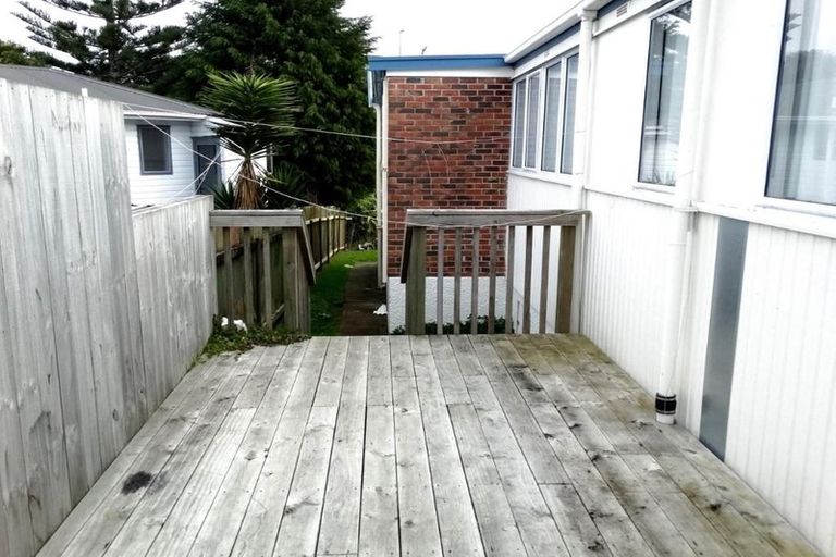 Photo of property in 14/31 Blease Street, New Lynn, Auckland, 0600