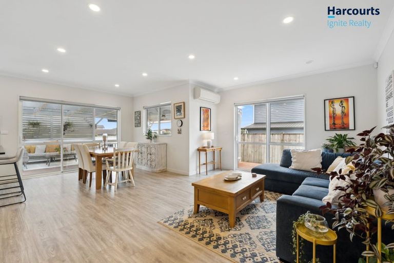 Photo of property in 17 Thistle Close, Beachlands, Auckland, 2018