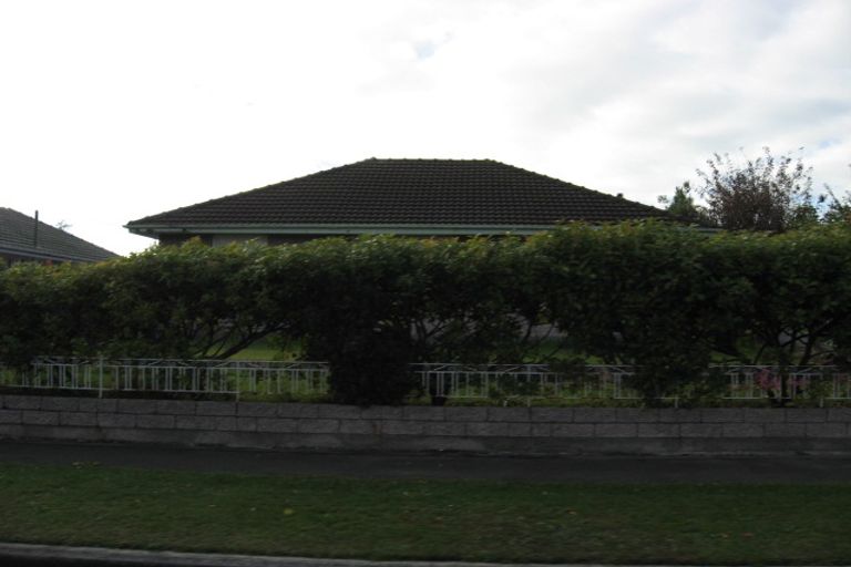 Photo of property in 18 Fenchurch Street, Northcote, Christchurch, 8052