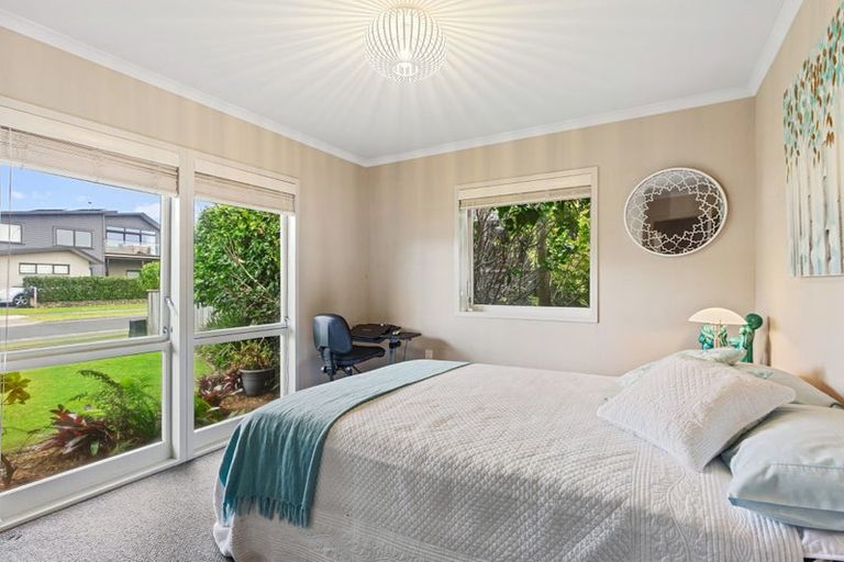 Photo of property in 1 Kiriwai Place, Matua, Tauranga, 3110