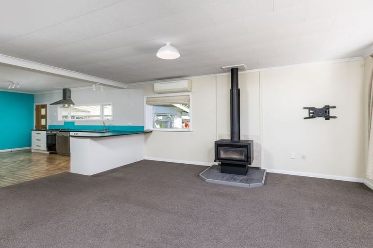 Photo of property in 4 Dixon Street, Waimate, 7924