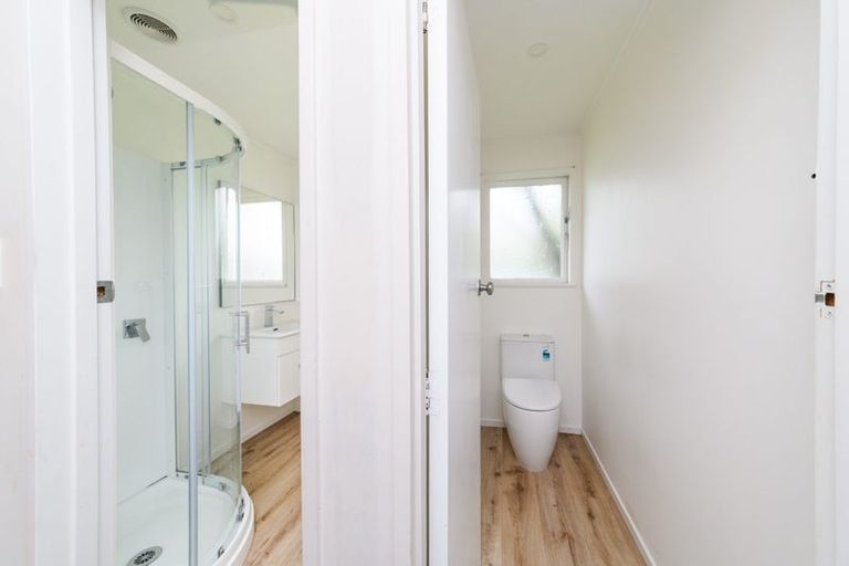 Photo of property in 52 Halswell Crescent, Westbrook, Palmerston North, 4412