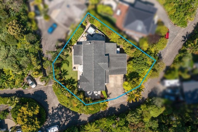 Photo of property in 8 Tree Fern Trail, Campbells Bay, Auckland, 0630