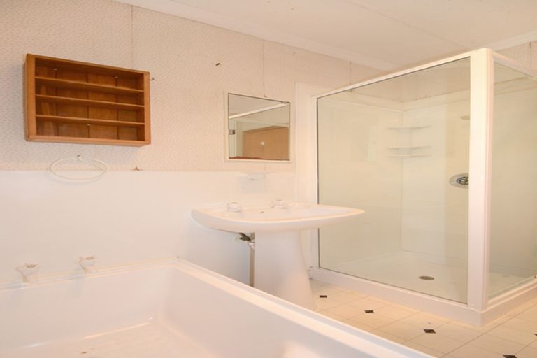 Photo of property in 78 Hocken Street, Kenmure, Dunedin, 9011