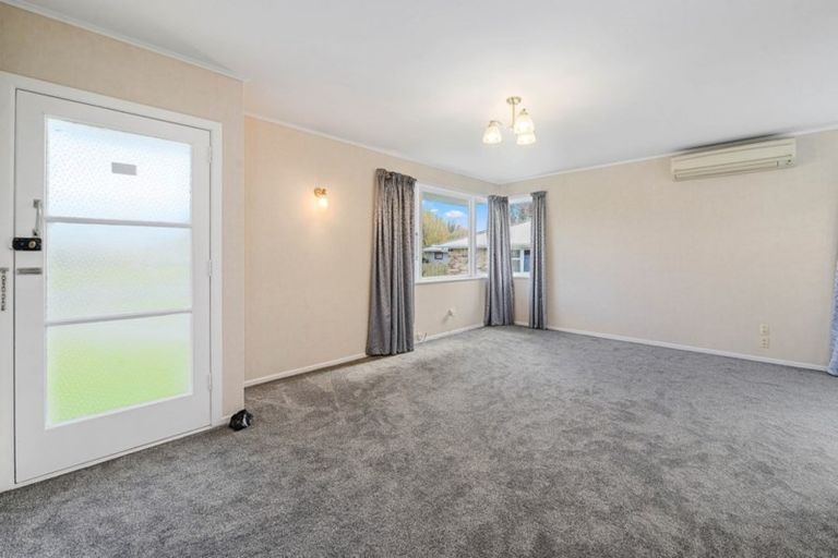 Photo of property in 6 Delphi Place, Sunnybrook, Rotorua, 3015