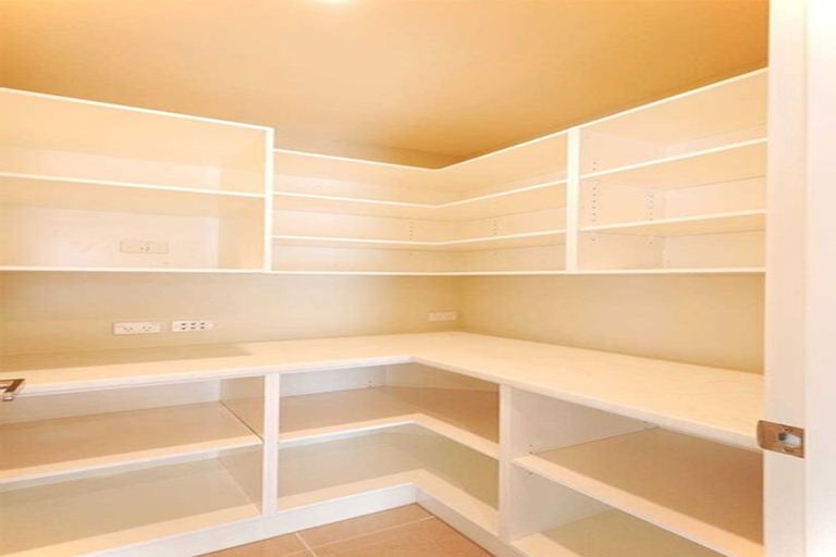 Photo of property in 77 Sutherland Drive, Kaiapoi, 7630