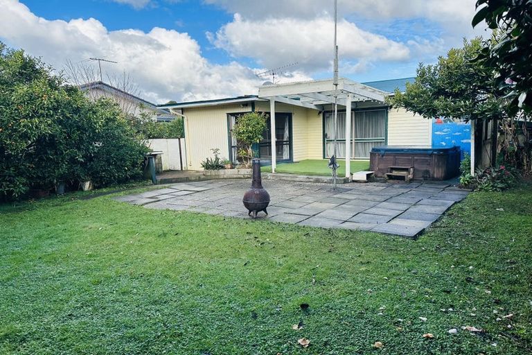 Photo of property in 19 Maugham Drive, Bucklands Beach, Auckland, 2014
