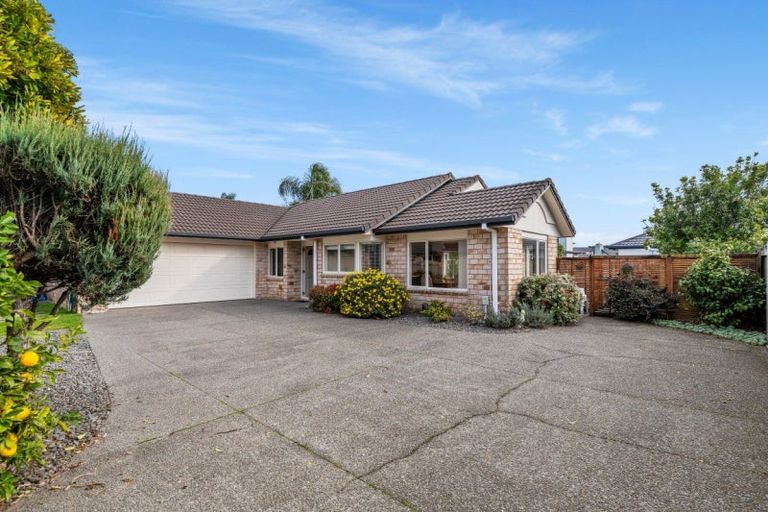 Photo of property in 70 Tuihana Drive, Papamoa Beach, Papamoa, 3118