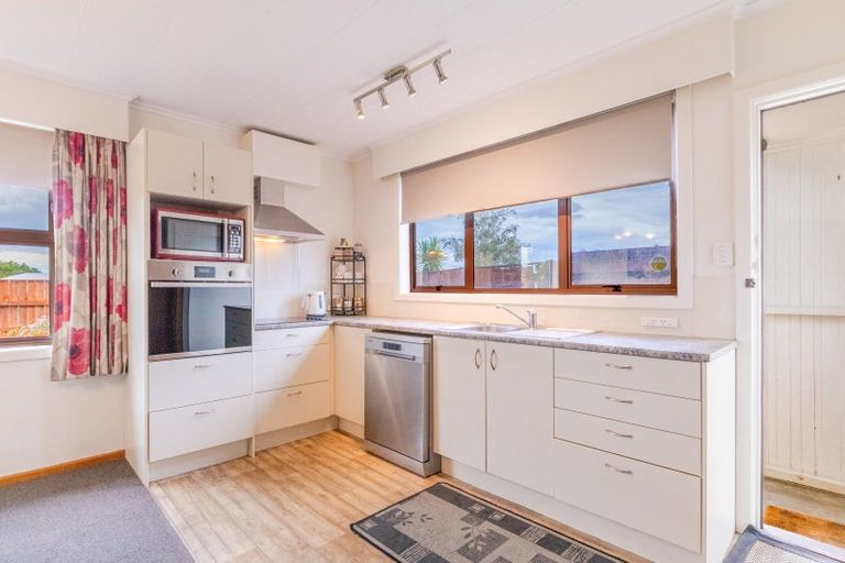 Photo of property in 27 Norwich Crescent, Tamatea, Napier, 4112