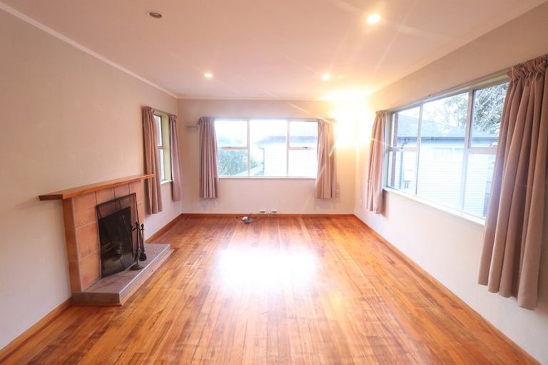 Photo of property in 239 Beach Haven Road, Birkdale, Auckland, 0626