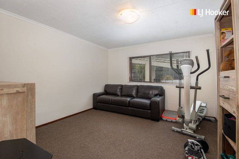 Photo of property in 12 Hogan Place, Fairfield, Dunedin, 9018