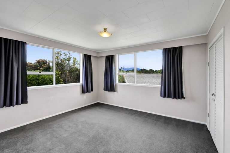 Photo of property in 43 Penrith Street, Westown, New Plymouth, 4310