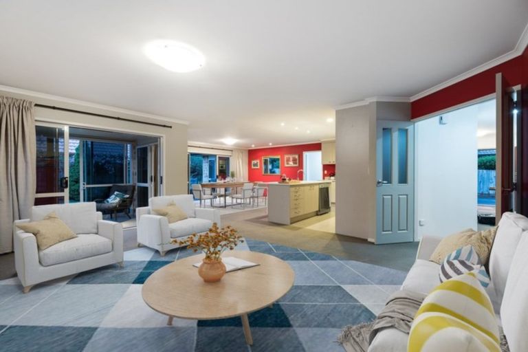 Photo of property in 6 Saratoga Court, Papamoa Beach, Papamoa, 3118