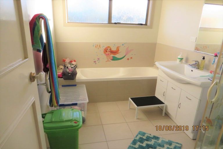 Photo of property in 141 Jesmond Road, Karaka, Drury, 2578