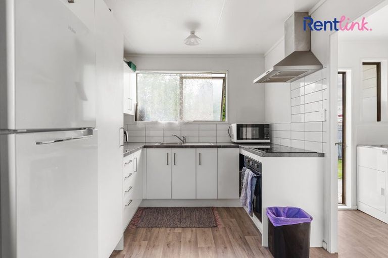 Photo of property in 43a Lyn Grove, Papamoa Beach, Papamoa, 3118