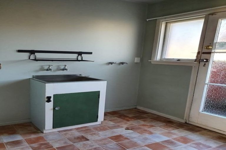 Photo of property in 1/6 Nanette Street, Upper Riccarton, Christchurch, 8041