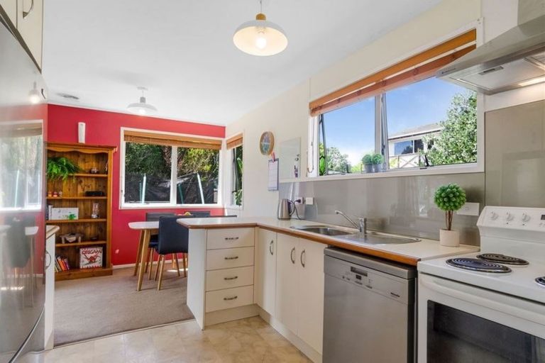 Photo of property in 69 Awaruku Road, Torbay, Auckland, 0630