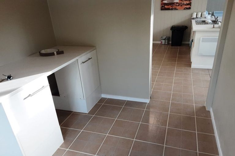 Photo of property in 23 Village Loop Road, Waipori Falls, Outram, 9073