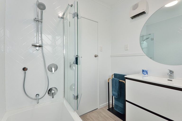 Photo of property in 10 Owen Road, Inner Kaiti, Gisborne, 4010