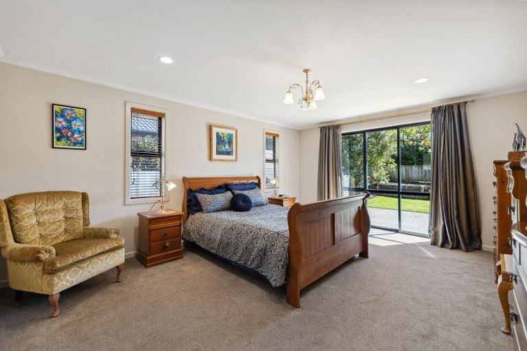 Photo of property in 10 Craddock Place, Waldronville, Dunedin, 9018