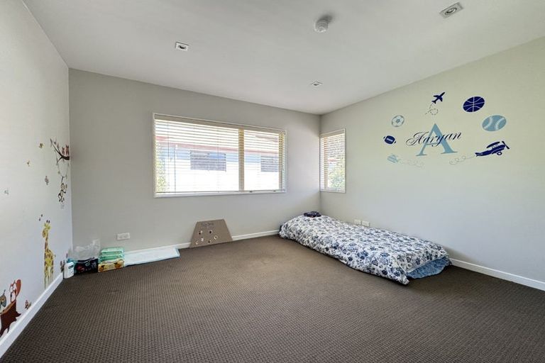 Photo of property in 43 Furlong Crescent, Churton Park, Wellington, 6037