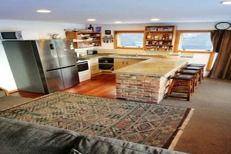 Photo of property in 18 Dart Place, Fernhill, Queenstown, 9300