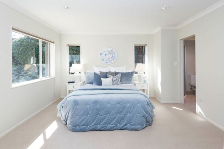 Photo of property in 13a Rodney Street, Howick, Auckland, 2014