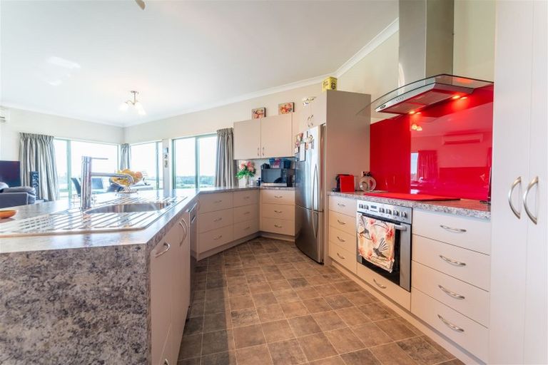 Photo of property in 591 Pleasant Point Highway, Levels, Timaru, 7975