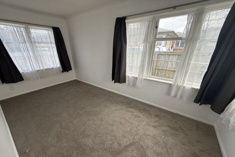 Photo of property in 54 Muir Avenue, Mangere Bridge, Auckland, 2022