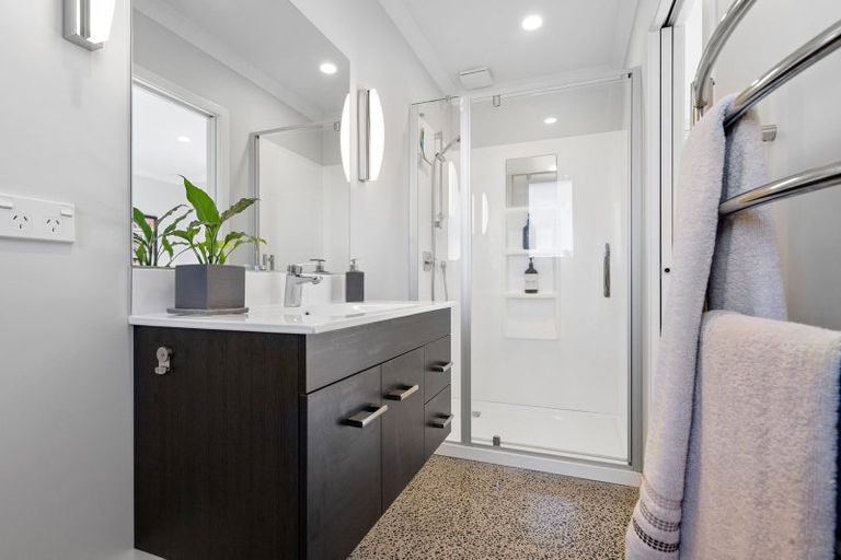 Photo of property in 161a Taylor Street, Cambridge, 3434