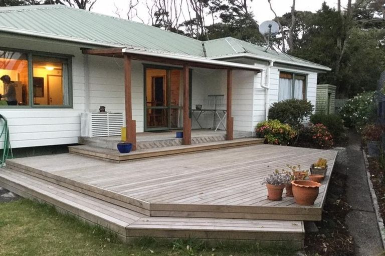 Photo of property in 60a Kaurilands Road, Titirangi, Auckland, 0604