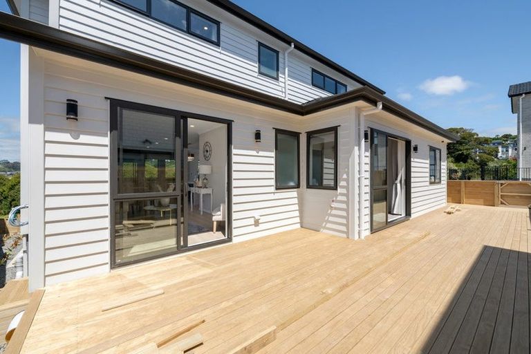 Photo of property in 58 Elevation Street, Flat Bush, Auckland, 2019