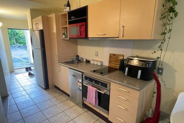 Photo of property in The Grange, 77/92 Bush Road, Albany, Auckland, 0632