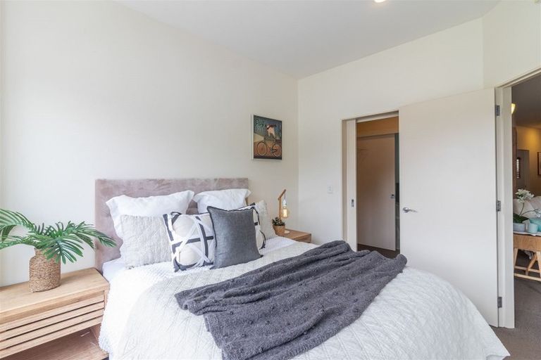 Photo of property in Stadium Garden Flats, 305/107 Thorndon Quay, Pipitea, Wellington, 6011