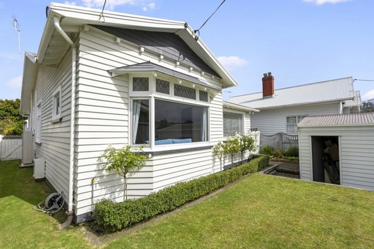 Photo of property in 178 Carrington Street, Lower Vogeltown, New Plymouth, 4310