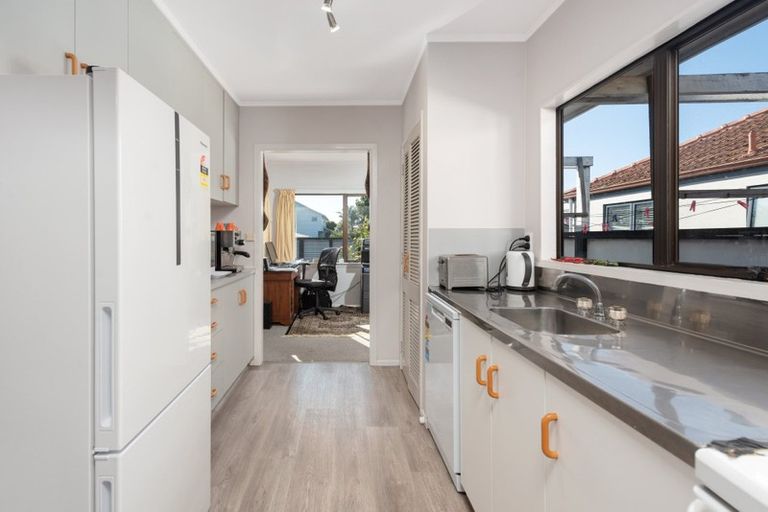 Photo of property in 60a Campbell Road, Mount Maunganui, 3116