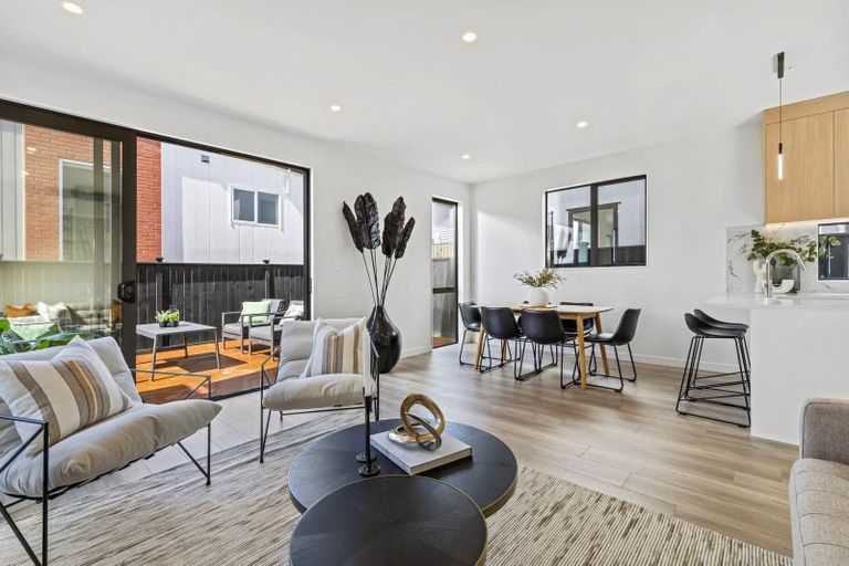 Photo of property in 27 Kapehu Road, Silverdale, 0932