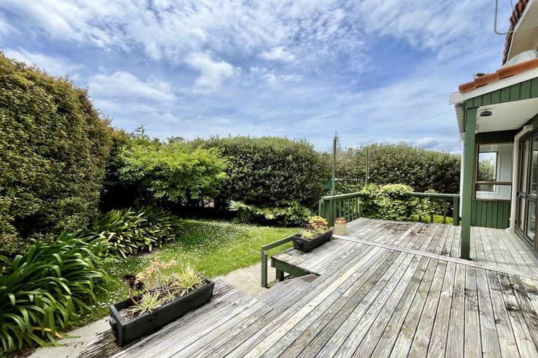 Photo of property in 1/3 Peter Terrace, Castor Bay, Auckland, 0620