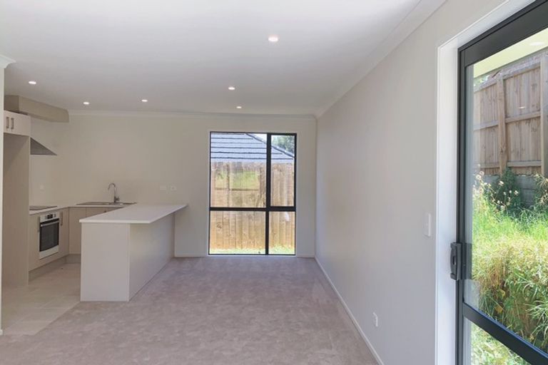 Photo of property in 18 Goh Place, Manurewa, Auckland, 2105