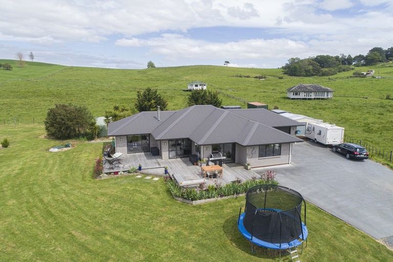 Photo of property in 925 Mangakahia Road, Poroti, Whangarei, 0179