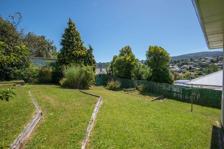 Photo of property in 16 Coleridge Street, Kaikorai, Dunedin, 9010