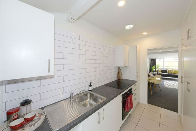 Photo of property in 2/136 Clarence Street, Riccarton, Christchurch, 8011