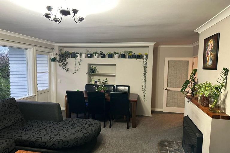 Photo of property in 19 Kiwi Crescent, Tawa, Wellington, 5028