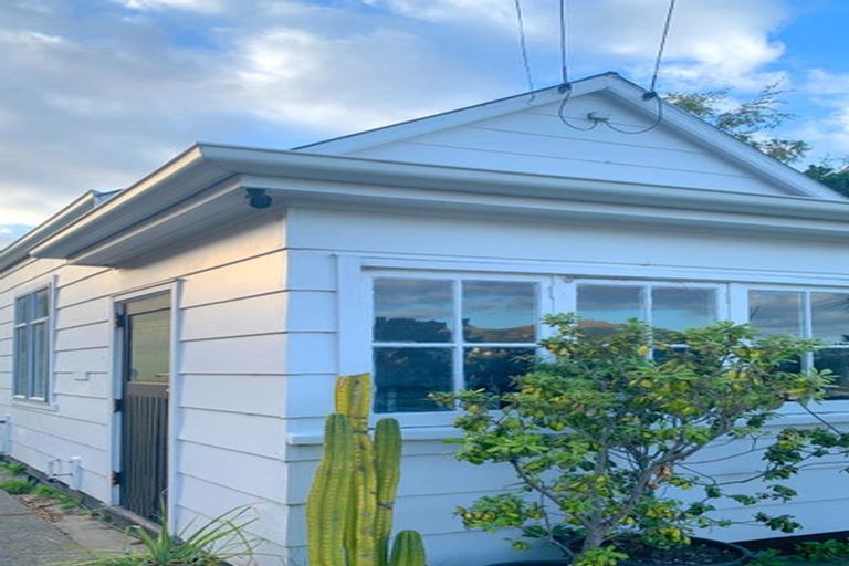 Photo of property in 40 Canterbury Street, Lyttelton, 8082