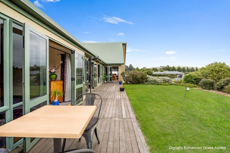 Photo of property in 12 Grove Avenue, Weston, Oamaru, 9401