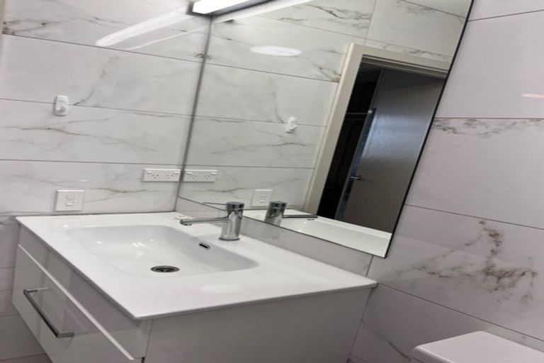 Photo of property in Ink'd, 19 Pirie Street, Mount Victoria, Wellington, 6011