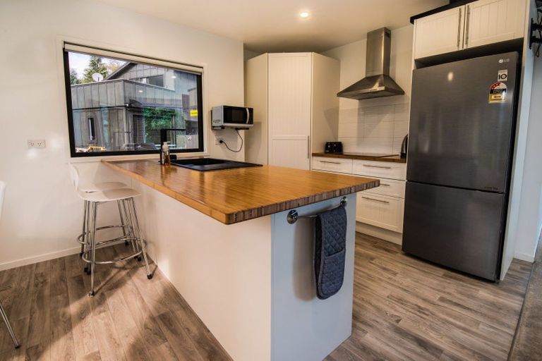 Photo of property in 2 Park Avenue Mews, Ohakune, 4625